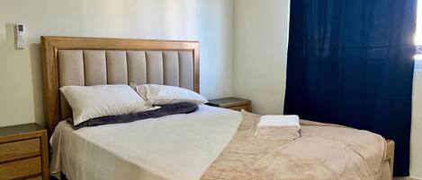WiFi, bed sheets