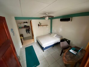 Monolocale Classic, vista giardino