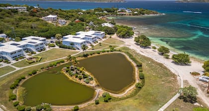 RARE Steps to Beach | 2 bedroom Crystal Cove A14