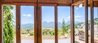 Stunning home in Prado del Rey
