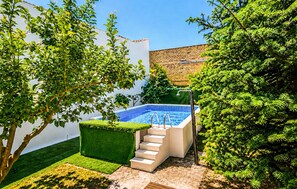 Pool - Stunning home in Prado del Rey (prado del Rey)