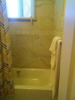 Bathroom - Hilltop overlooking the stunning beach at Love Hill, Central Andros Island. (Andros Island)