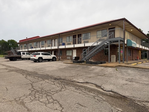Carlisle Inn