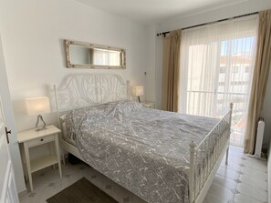 1 Schlafzimmer