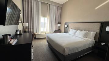 Chambre Standard, 1 trĂšs grand lit, non-fumeurs | Bureau, Wi-Fi gratuit