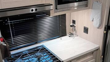 Fridge, microwave, coffee/tea maker, toaster