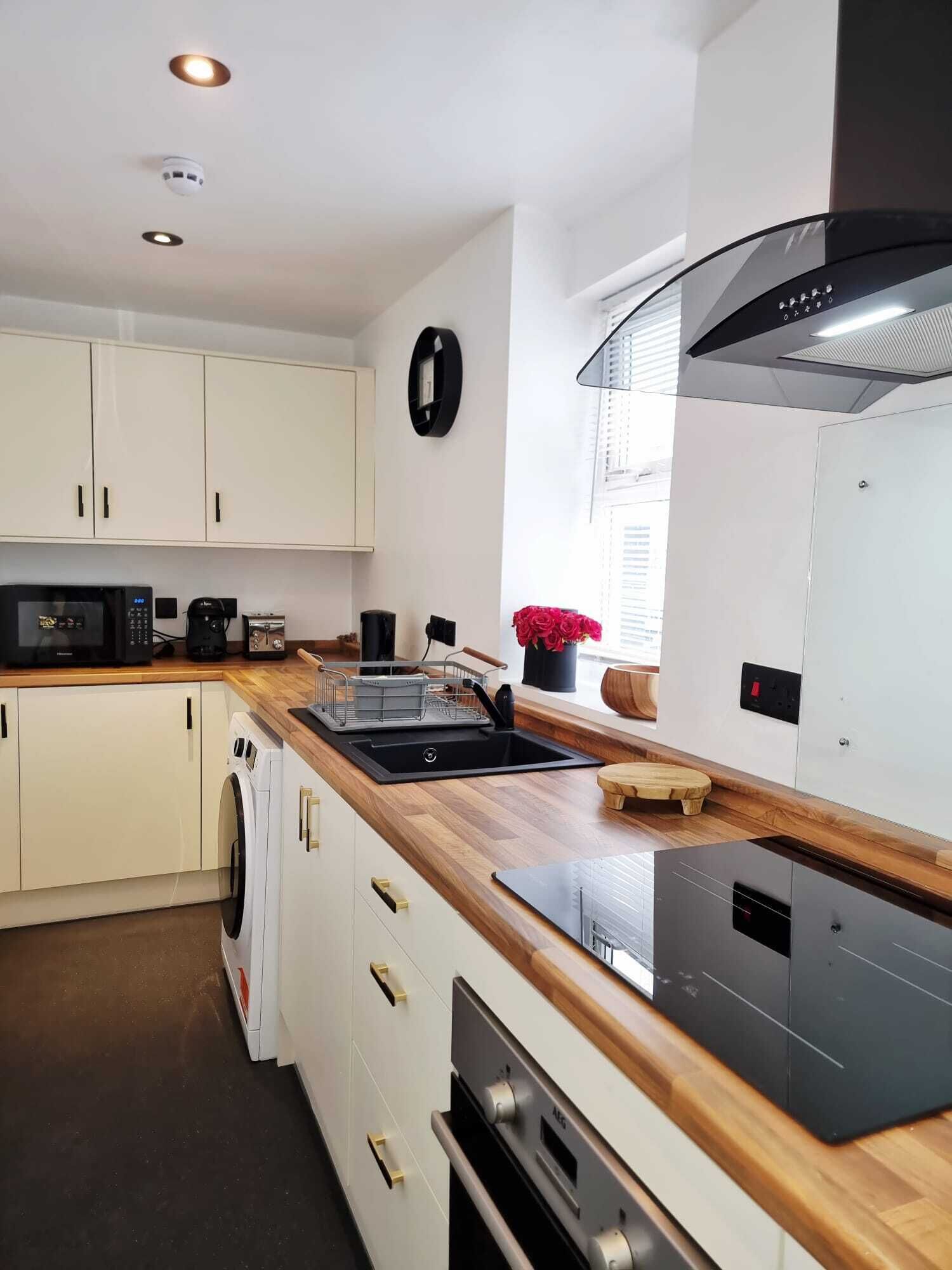 Microwave, oven