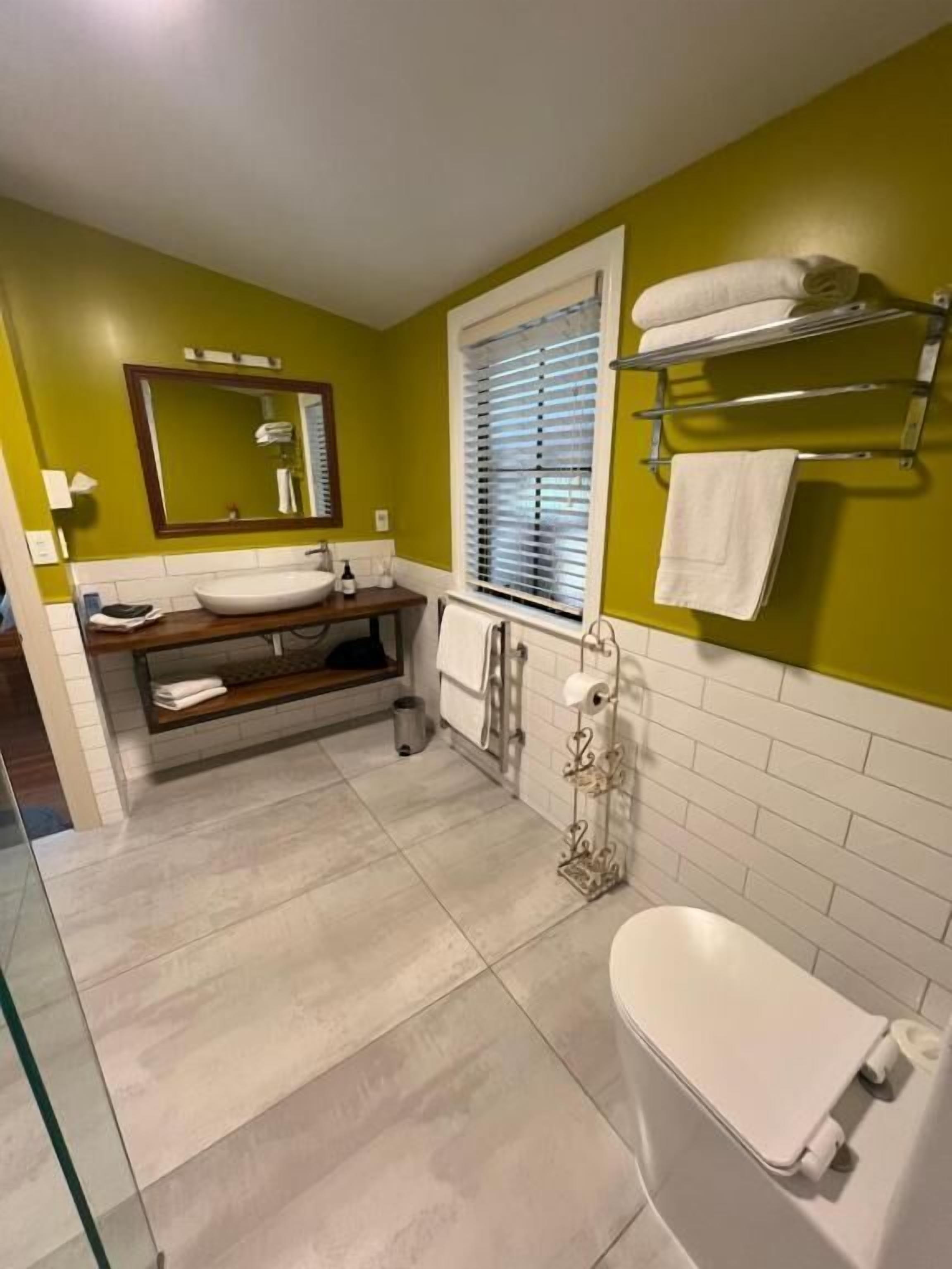 Deluxe Villa, Garden View | Bathroom