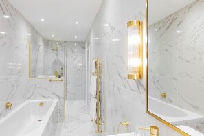 Bathroom - Cally Palace (Castle Douglas)