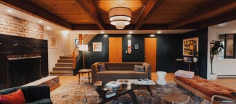 Family Friendly Cabin on the Yakima River! Private Sauna, Cold Plunge & Hot Tub