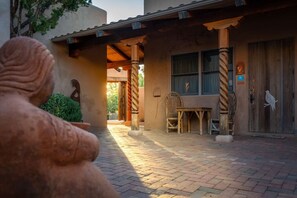Exterior detail - Purple Lizard- Sedona Villas (Sedona)