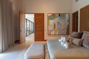 6 bedrooms, in-room safe, desk, iron/ironing board - Best Luxury Escape W/ Gym & Game Room W/ Butler Near Beach/Stores/Restaurants (La Romana)