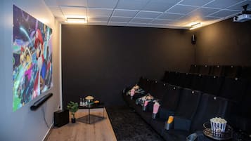 House, Accessible | 7 bedrooms, Internet