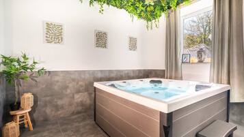 Ferienhaus | 7 Schlafzimmer, Internetzugang