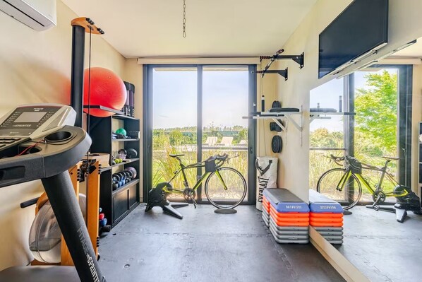 Fitness facility - Casa Viña Guesthouse - Wine lovers hidden stay in Tupungato (Tupungato)