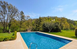 Pool - Cozy home in Saint-Benoît (Saint-Benoît)