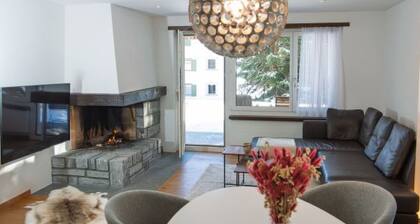 mit privatem Whirlpool für 4 Personen Casoja Lenzerheide by Interhome