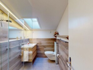 Bathroom - Luscheina in Valbella Ski-in/Ski-out by Interhome (Valbella)