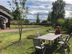 Outdoor dining - Summer House Sweden in Rättvik for 9 people by Interhome (Rättvik)