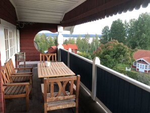 Outdoor dining - Summer House Sweden in Rättvik for 9 people by Interhome (Rättvik)
