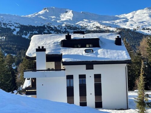 Sundroina für zwei Personen Lenzerheide Zentrum by Interhome
