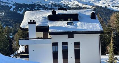Sundroina für zwei Personen Lenzerheide Zentrum by Interhome