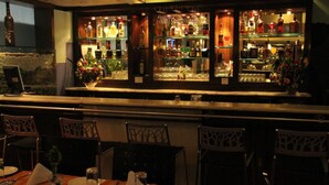 酒吧（店内）