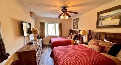 1BR 2 Bath Sleeps 6 | White Mtn Basecamp | Pool & Hot Tub