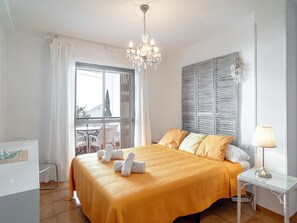 1 Schlafzimmer