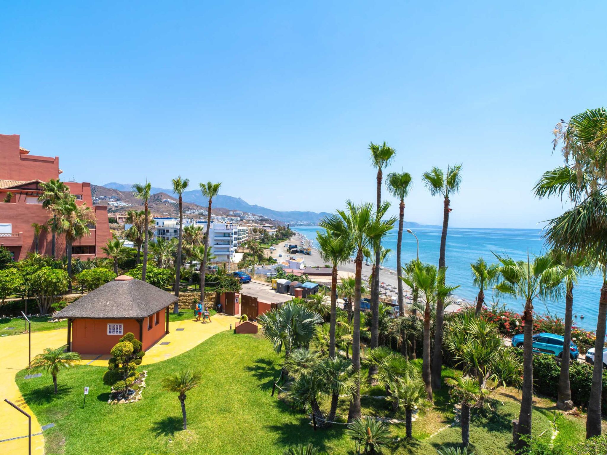 المنطقة المحيطة بالمنشأة