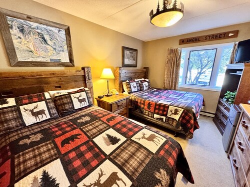 Perfect 5.0 Stars | 2BR Sleeps 8 | White Mtn Family Basecamp
