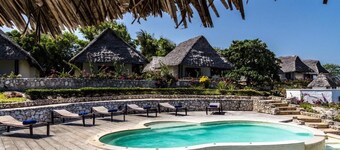 Karafuu Hotel Beach Resort