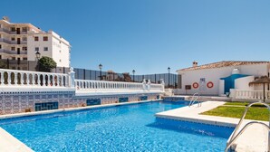 Pool - Apartment  by Interhome (Nerja)
