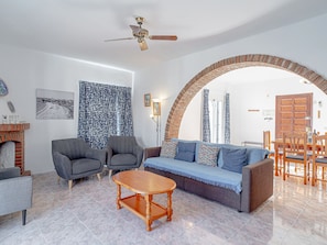 TV - Casa Eden Burriana by Casasol by Interhome (Nerja)