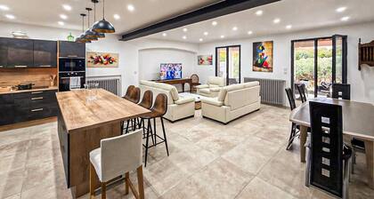 Gorgeous home in Grans
