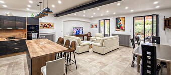 Gorgeous home in Grans