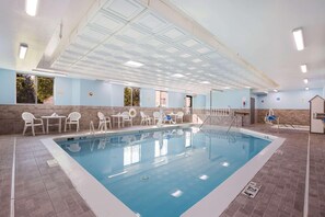 Pool - Sleep Inn & Suites (Grand Rapids)