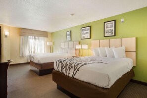 Room - Sleep Inn & Suites (Grand Rapids)