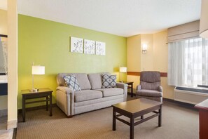Room - Sleep Inn & Suites (Grand Rapids)