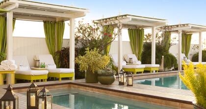 Ocean Key Resort & Spa