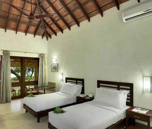 Room - Abad Turtle Beach (Ambalapuzha)