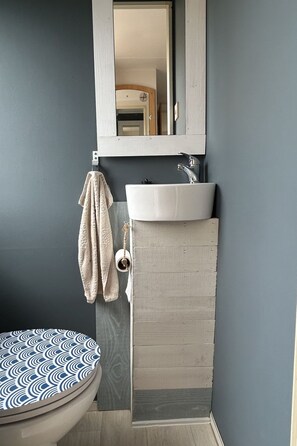 Bathroom - RBR 1023 - Beach Resort Kamperland by Interhome (Kamperland)