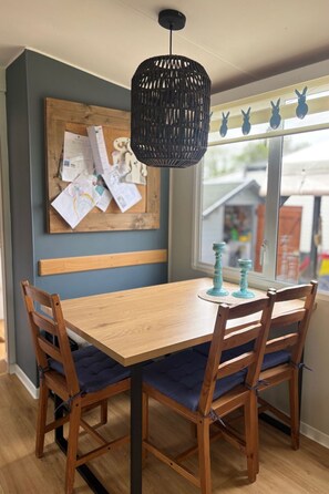 Dining - RBR 1023 - Beach Resort Kamperland by Interhome (Kamperland)