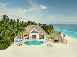 Room - Nova Maldives (Malé)