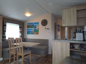 Dining - RBR 1643 - Beach Resort Kamperland by Interhome (Kamperland)