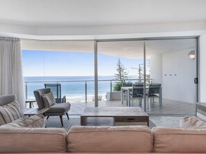Room - Mantra Sirocco Mooloolaba (Sunshine Coast)