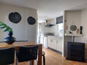 Fridge, cookware/dishes/utensils - CS 48 - Vakantiepark Callassande by Interhome (Callantsoog)
