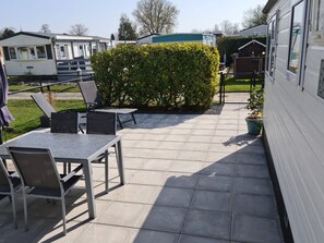 Outdoor dining - RBR 434 - Beach Resort Kamperland by Interhome (Kamperland)