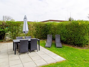 Outdoor dining - RBR 244 - Beach Resort Kamperland by Interhome (Kamperland)