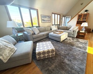 Smart TV, stereo - Golf course and sunsets views.  Close to great beaches, dining and downtown. (Westerly)